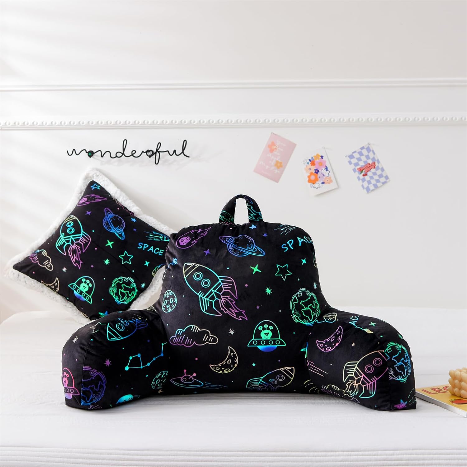 Aimuan Rocket Reading Pillow with Arms