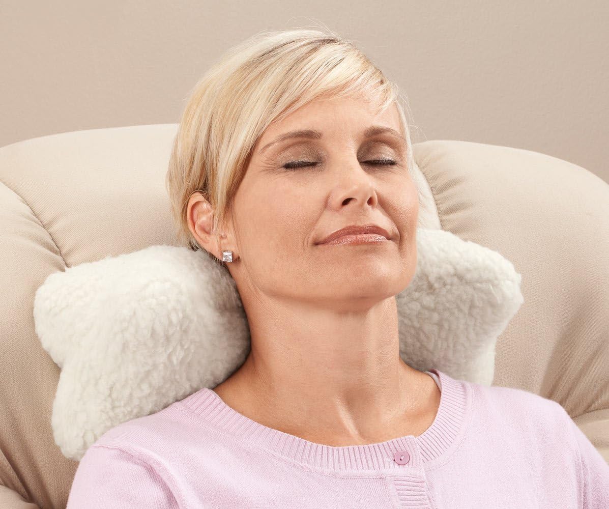 OakRidge Sherpa Neck Cradle Pillow 15 x 7